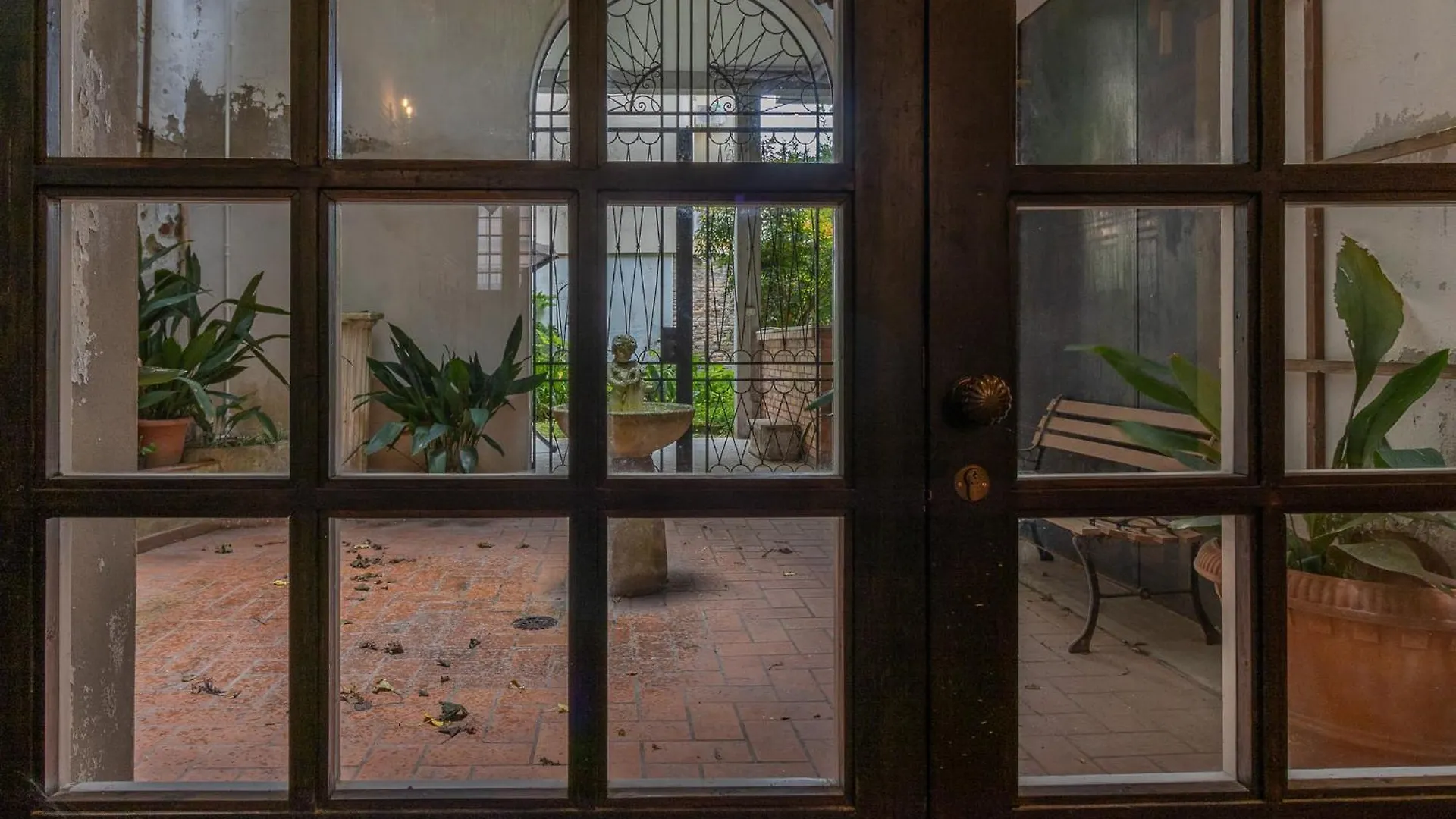 The House Of Harry Potter And A Love Story Ferrara Apartment